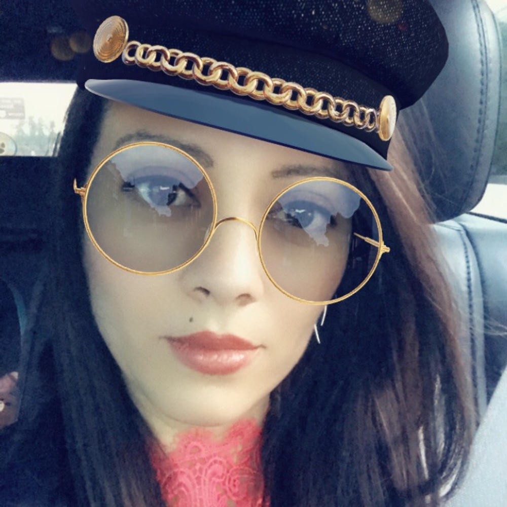 Meet your Posher, Ani